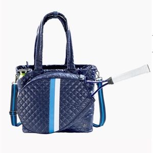 NWT Oliver Thomas kitchen Sink Tennis Tote -Navy Blue stripe